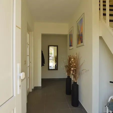 Vakantiehuis Wheelchair Friendly House With Sauna